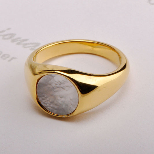 Round White Mother-of-pearl Shell Ring